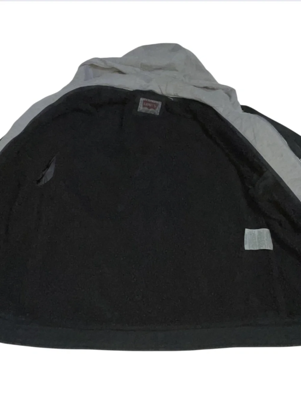 Levi's Men's Medium Sherpa Lined Hooded Plaid Black Gray Shirt Jacket Shacket - Picture 3 of 16